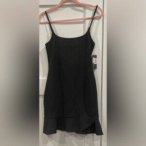 NWT Jump Stretch Crepe Black Strappy Mini w Ruffle - Size M (Juniors)